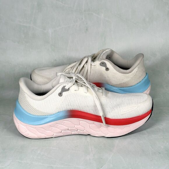 New Balance White and Red Athletic Shoes - Picture 7 of 16